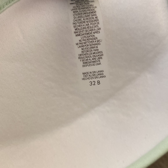 VS bikini set - Picture 6 of 7